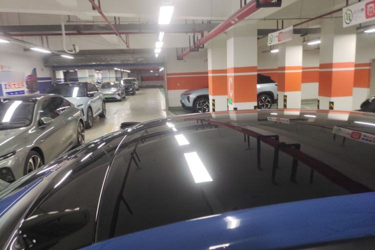Used ONVO L60 2024 60 kWh Rear-Drive Version Roof