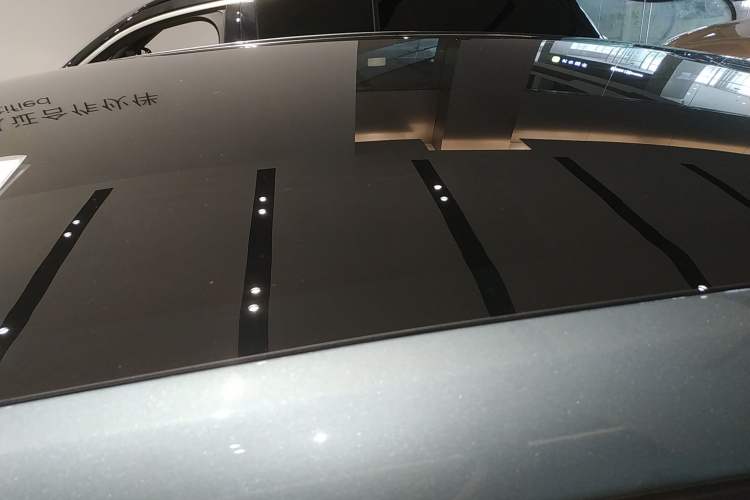 Used ONVO L60 2024 60 kWh Rear-Drive Version Roof