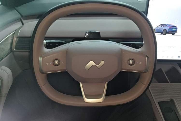 Used ONVO L60 2024 60 kWh Rear-Drive Version Steering Wheel