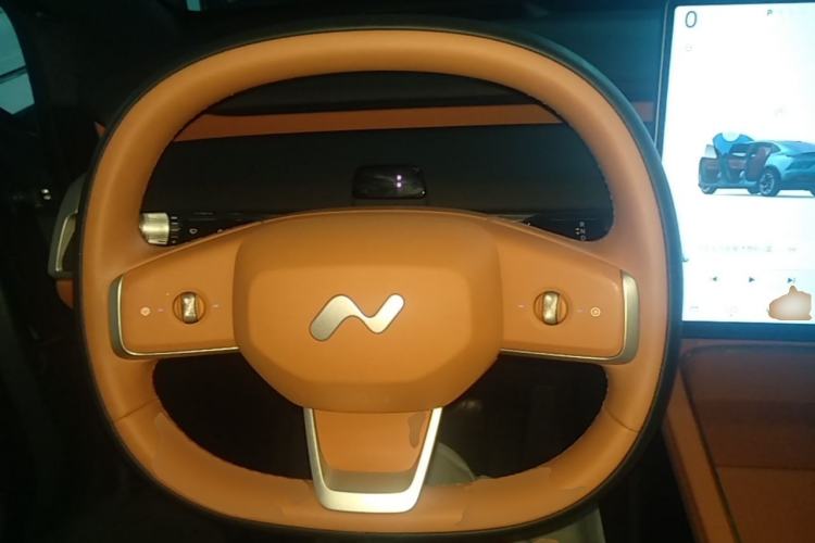 Used ONVO L60 2024 60 kWh Rear-Drive Version Steering Wheel