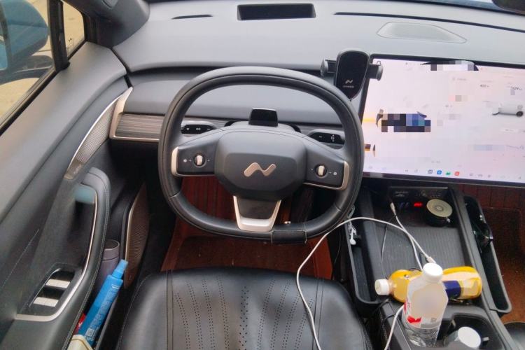 Used ONVO L60 2024 60 kWh Rear-Drive Version Steering Wheel