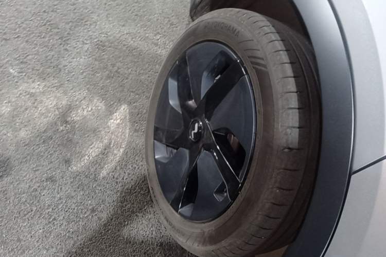 Used ONVO L60 2024 60 kWh Rear-Drive Version Right Rear Wheel Hub