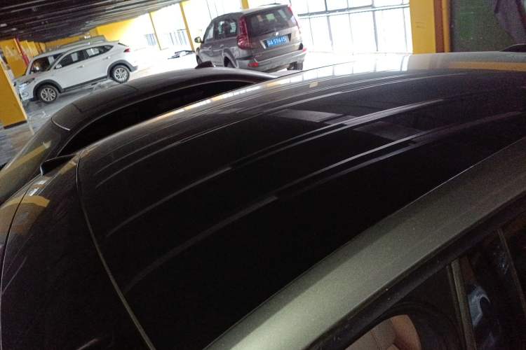 Used ONVO L60 2024 60 kWh Rear-Drive Version Roof