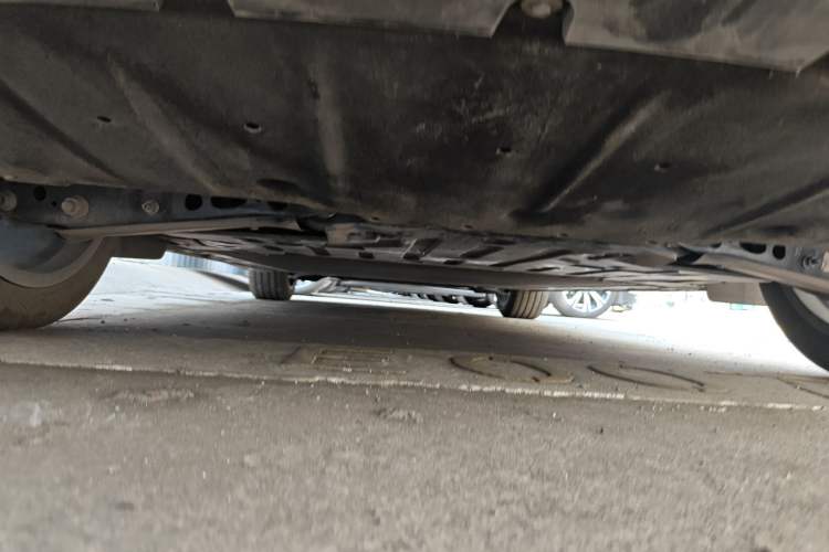 Used ONVO L60 2024 60 kWh Rear-Drive Version Chassis Rear