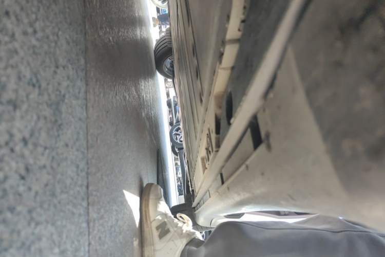 Used ONVO L60 2024 60 kWh All-Wheel Drive Chassis Front Left