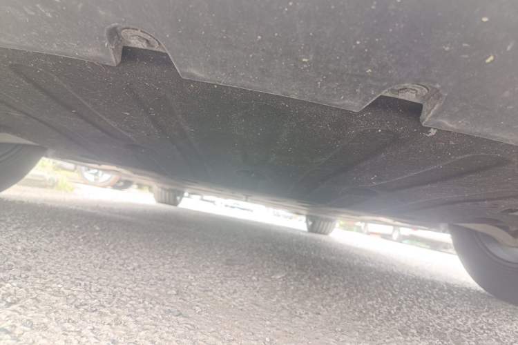 Used ONVO L60 2024 60 kWh Rear-Drive Version Chassis Front