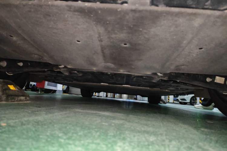 Used ONVO L60 2024 60 kWh Rear-Drive Version Chassis Rear