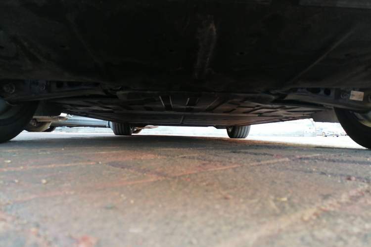 Used ONVO L60 2024 60 kWh All-Wheel Drive Chassis Rear