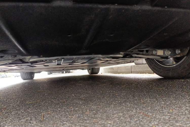 Used ONVO L60 2024 60 kWh Rear-Drive Version Chassis Rear