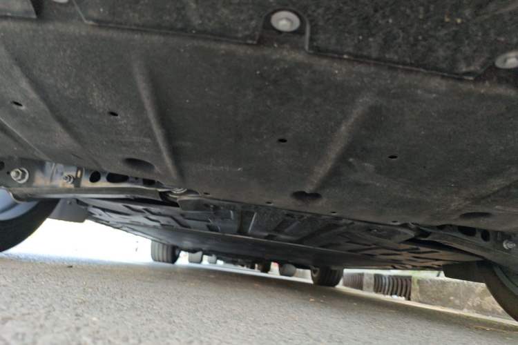 Used ONVO L60 2024 60 kWh All-Wheel Drive Chassis Rear