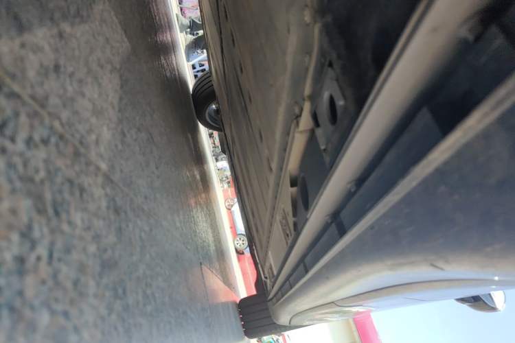 Used ONVO L60 2024 60 kWh All-Wheel Drive Chassis Rear Right