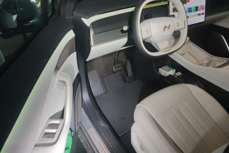 Used ONVO L60 2024 60 kWh Rear-Drive Version Driver Seat