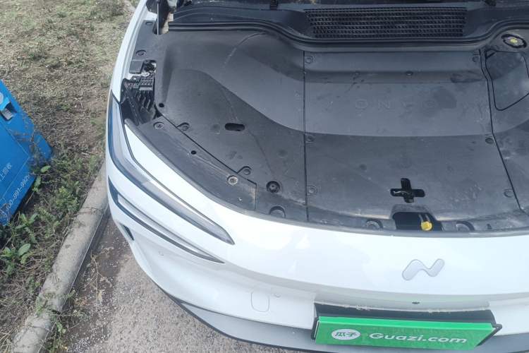 Used ONVO L60 2024 60 kWh Rear-Drive Version Engine Bay Right