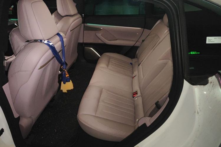 Used ONVO L60 2024 60 kWh Rear-Drive Version Left Rear Seat