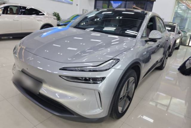 Used ONVO L60 2024 60 kWh Rear-Drive Version