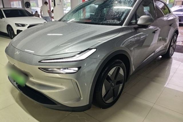 Used ONVO L60 2024 60 kWh Rear-Drive Version