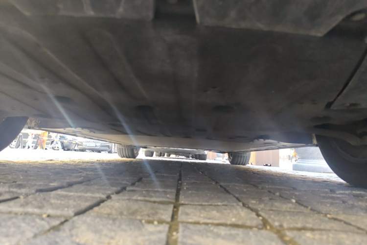 Used ONVO L60 2024 60 kWh Rear-Drive Version Chassis Front