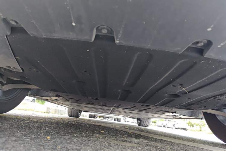 Used ONVO L60 2024 60 kWh Rear-Drive Version Chassis Front