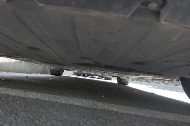 Used ONVO L60 2024 60 kWh Rear-Drive Version Chassis Front