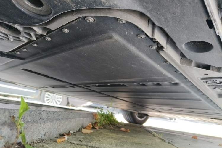 Used ONVO L60 2024 60 kWh Rear-Drive Version Chassis Front Left
