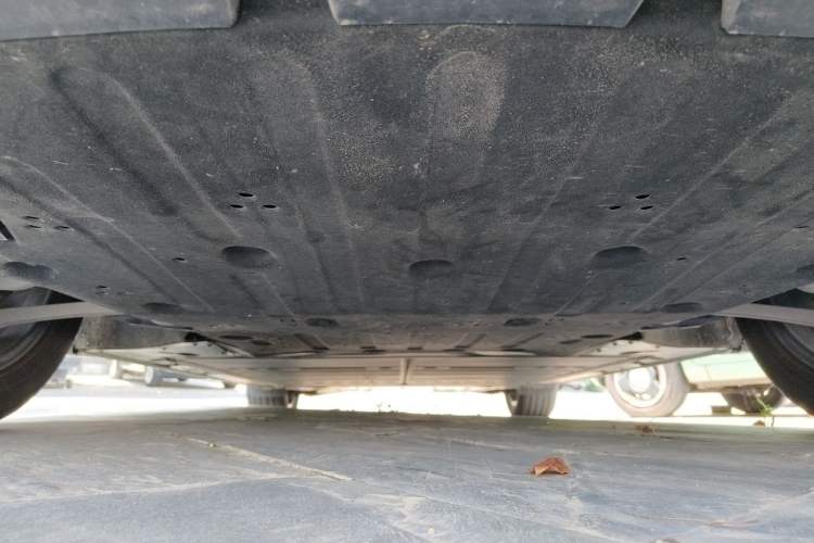 Used ONVO L60 2024 60 kWh Rear-Drive Version Chassis Front