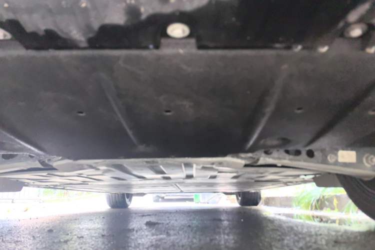 Used ONVO L60 2024 60 kWh Rear-Drive Version Chassis Rear