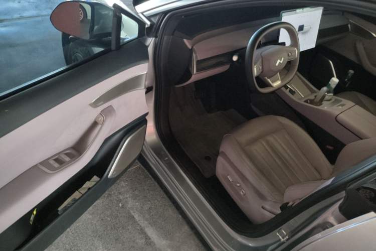 Used ONVO L60 2024 60 kWh Rear-Drive Version Driver Seat