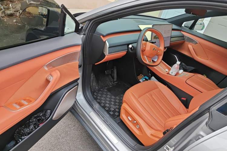 Used ONVO L60 2024 60 kWh Rear-Drive Version Driver Seat