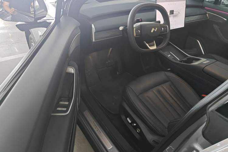 Used ONVO L60 2024 60 kWh Rear-Drive Version Driver Seat