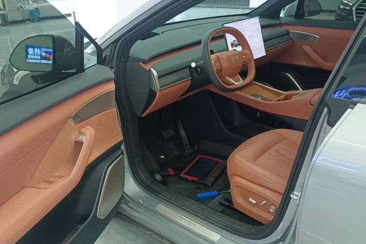 Used ONVO L60 2024 60 kWh Rear-Drive Version Driver Seat