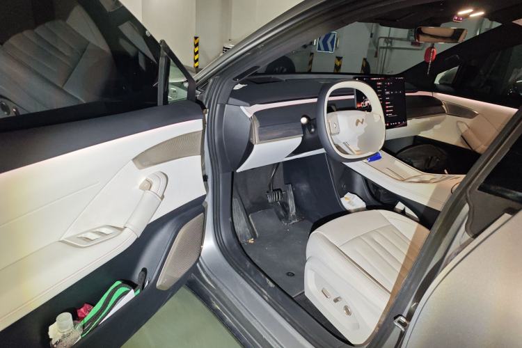 Used ONVO L60 2024 60 kWh Rear-Drive Version Driver Seat
