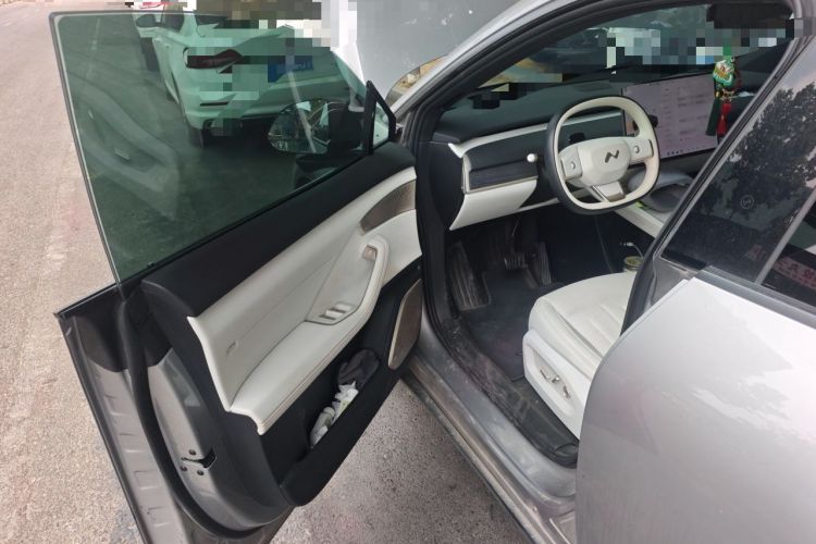 Used ONVO L60 2024 60 kWh Rear-Drive Version Driver Seat