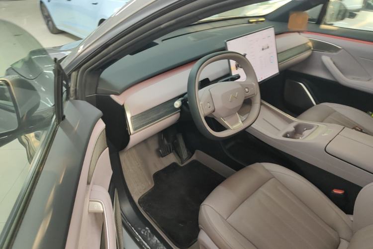 Used ONVO L60 2024 60 kWh Rear-Drive Version Driver Seat