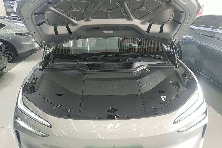 Used ONVO L60 2024 60 kWh Rear-Drive Version Engine Bay