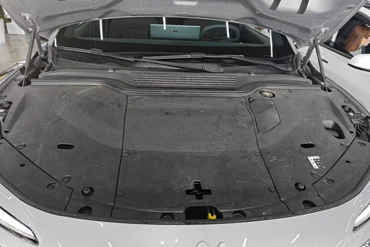 Used ONVO L60 2024 60 kWh Rear-Drive Version Engine Bay