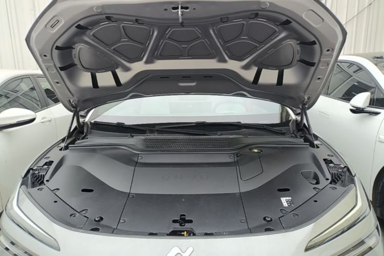 Used ONVO L60 2024 60 kWh Rear-Drive Version Engine Bay
