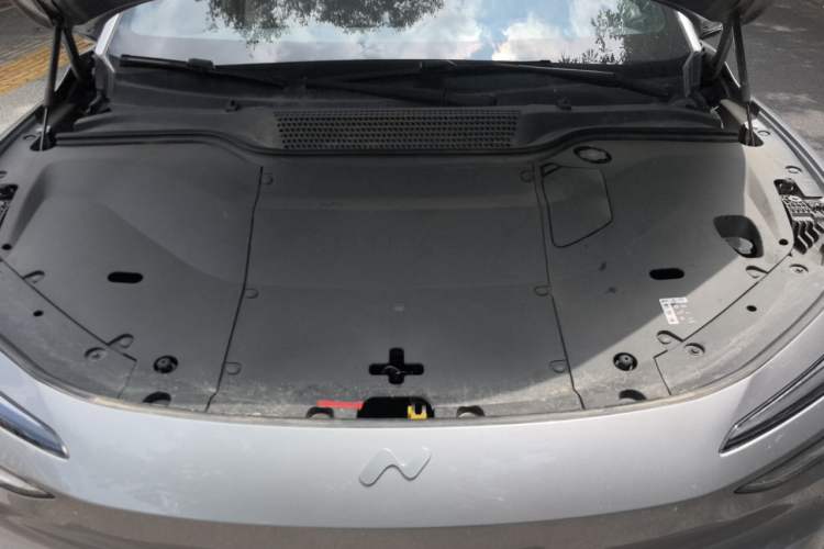 Used ONVO L60 2024 60 kWh Rear-Drive Version Engine Bay