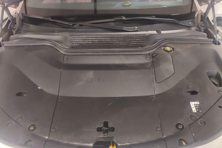 Used ONVO L60 2024 60 kWh Rear-Drive Version Engine Bay