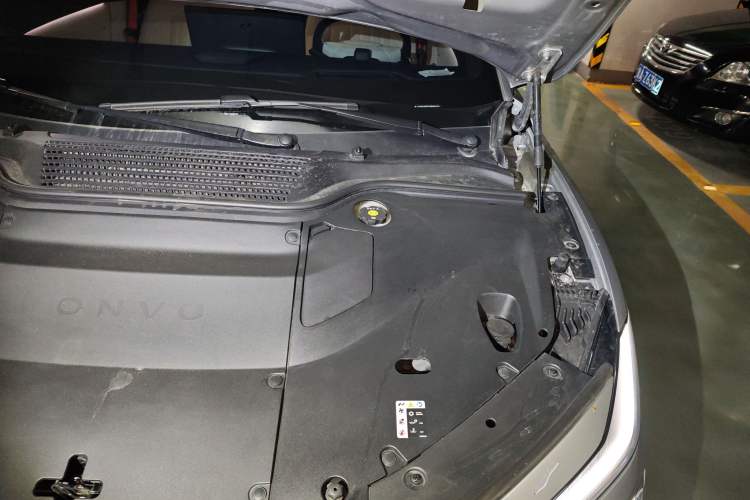 Used ONVO L60 2024 60 kWh Rear-Drive Version Engine Bay Left