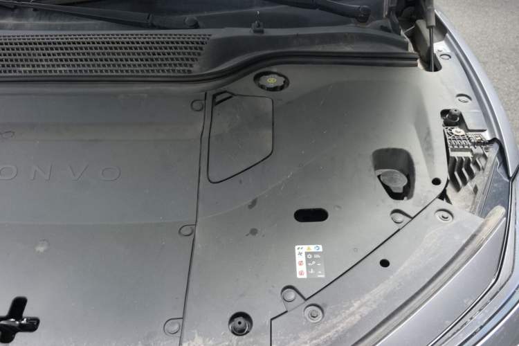 Used ONVO L60 2024 60 kWh Rear-Drive Version Engine Bay Left