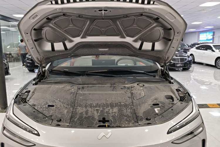 Used ONVO L60 2024 60 kWh Rear-Drive Version Engine Bay