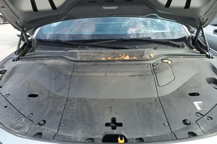 Used ONVO L60 2024 60 kWh Rear-Drive Version Engine Bay
