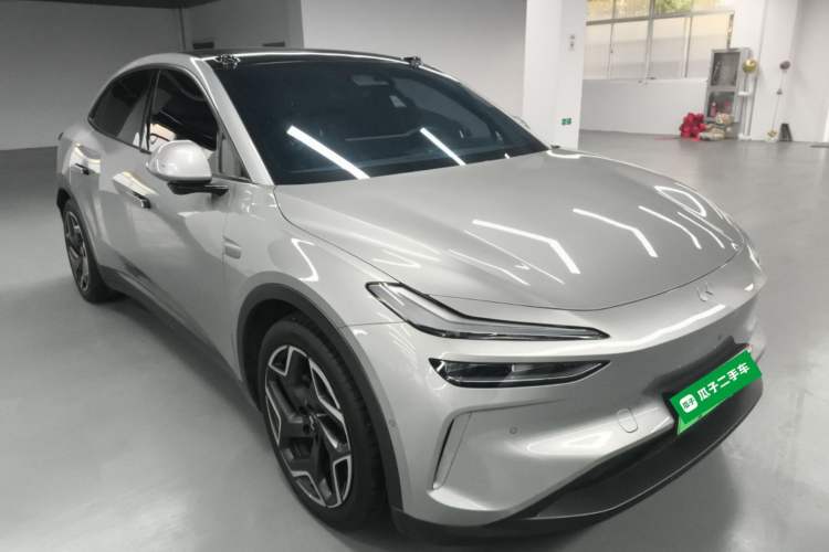 Used ONVO L60 2024 60 kWh Rear-Drive Version Exterior 1