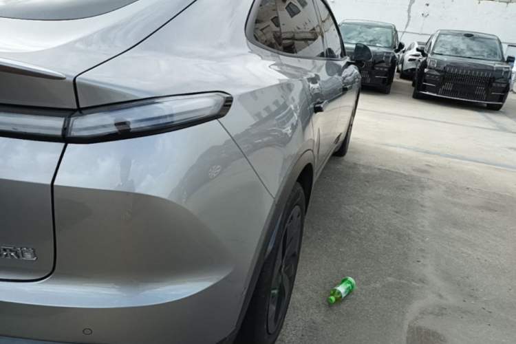 Used ONVO L60 2024 60 kWh Rear-Drive Version Exterior 3