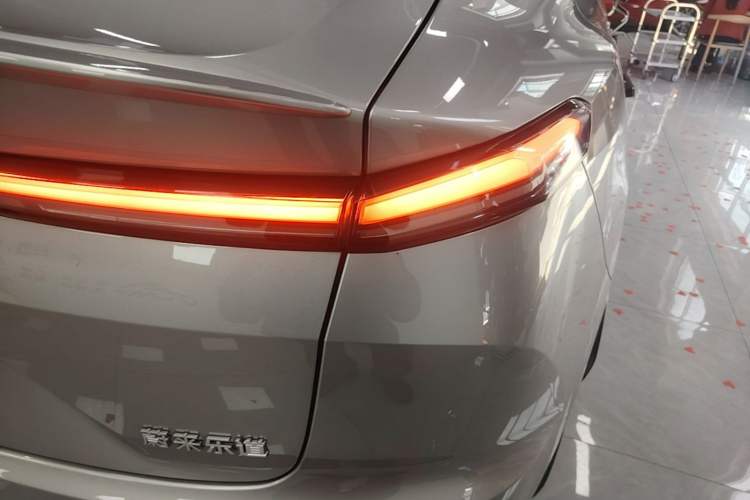 Used ONVO L60 2024 60 kWh Rear-Drive Version Exterior 3