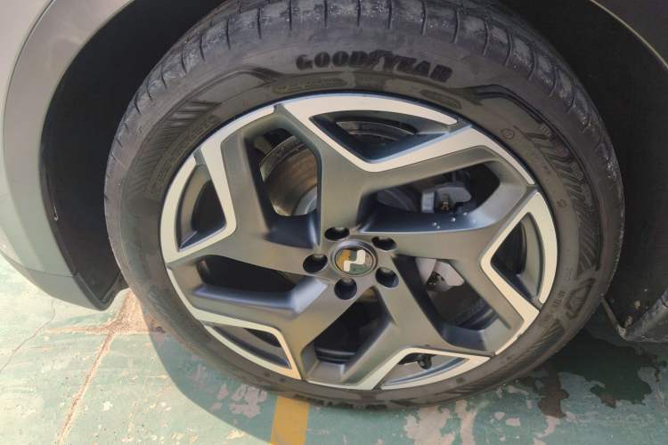 Used ONVO L60 2024 60 kWh Rear-Drive Version Exterior 7
