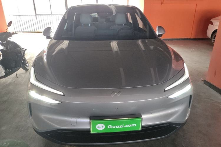 Used ONVO L60 2024 60 kWh Rear-Drive Version Front