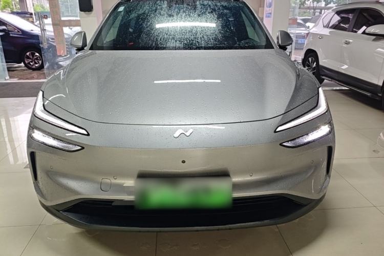 Used ONVO L60 2024 60 kWh Rear-Drive Version Front