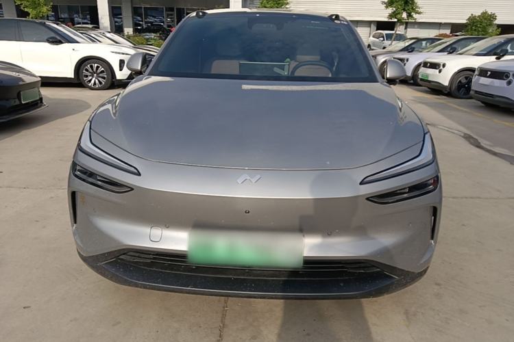 Used ONVO L60 2024 60 kWh Rear-Drive Version Front