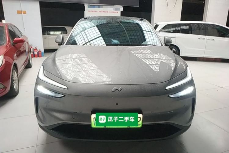 Used ONVO L60 2024 60 kWh Rear-Drive Version Front